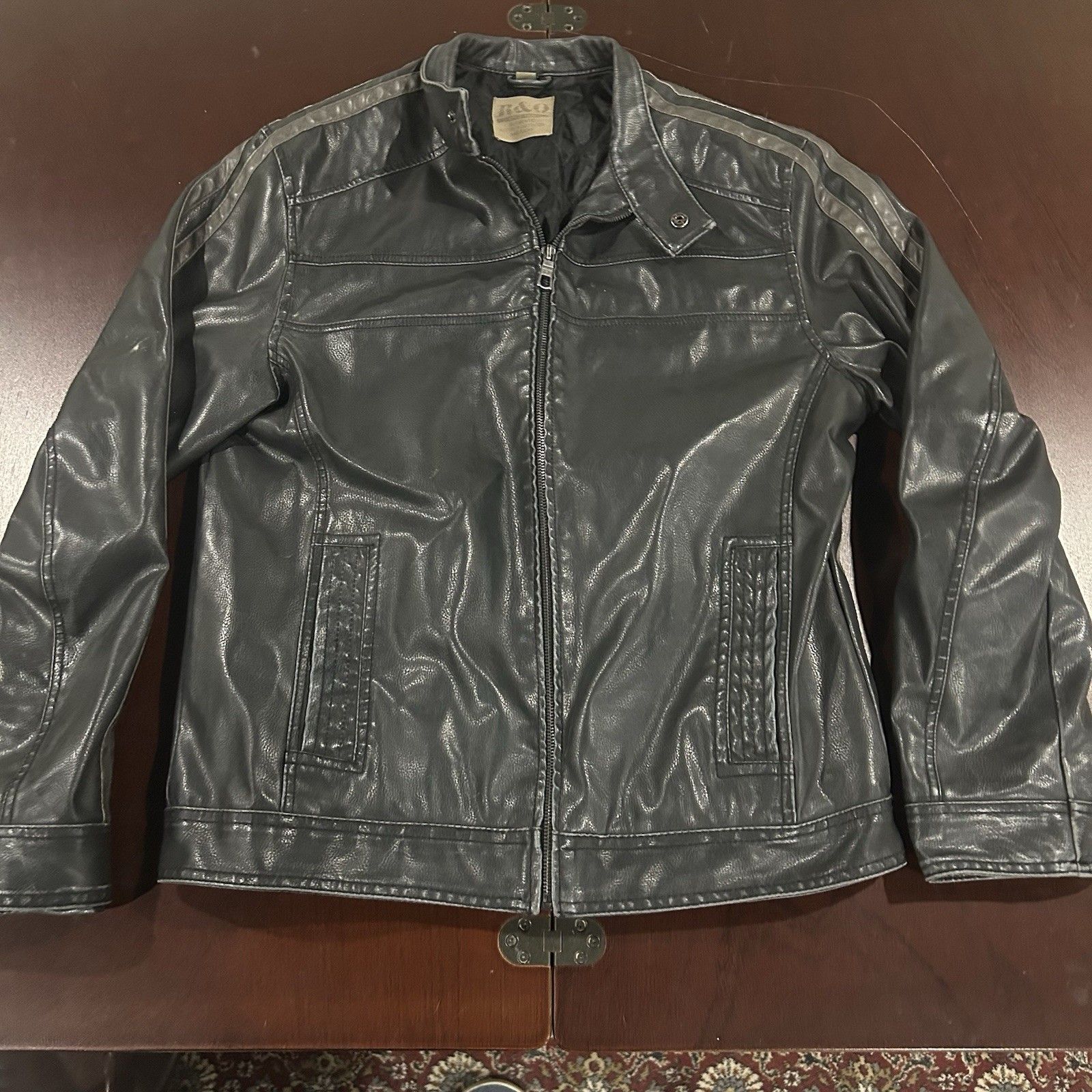 RO By Reilly Olmes Mens Vegan Leather Motorcycle Bomber Style Jacket Size M